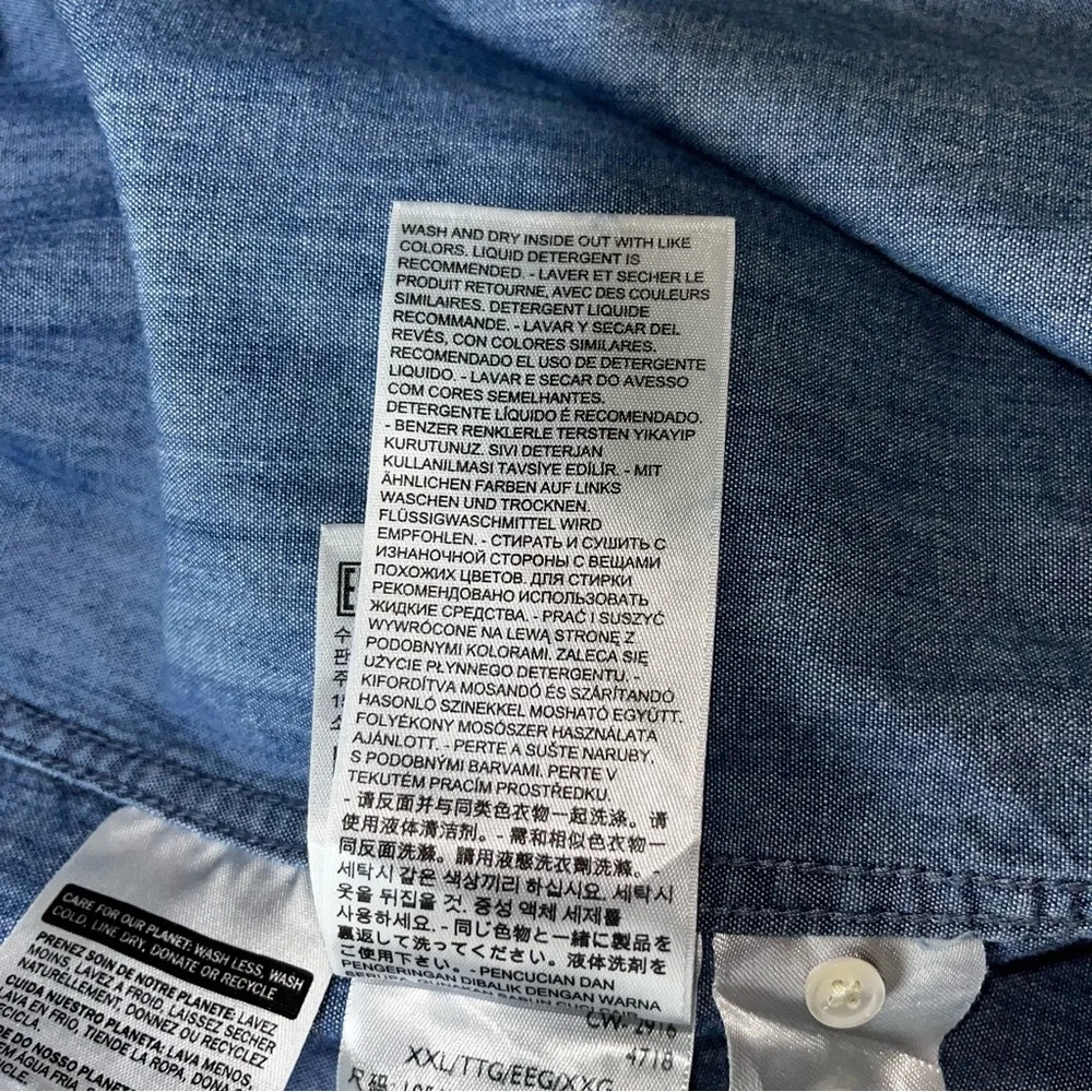 Levi's Button Down Shirt Mens XXL Blue Chambray Denim Long Sleeve Pocket Top